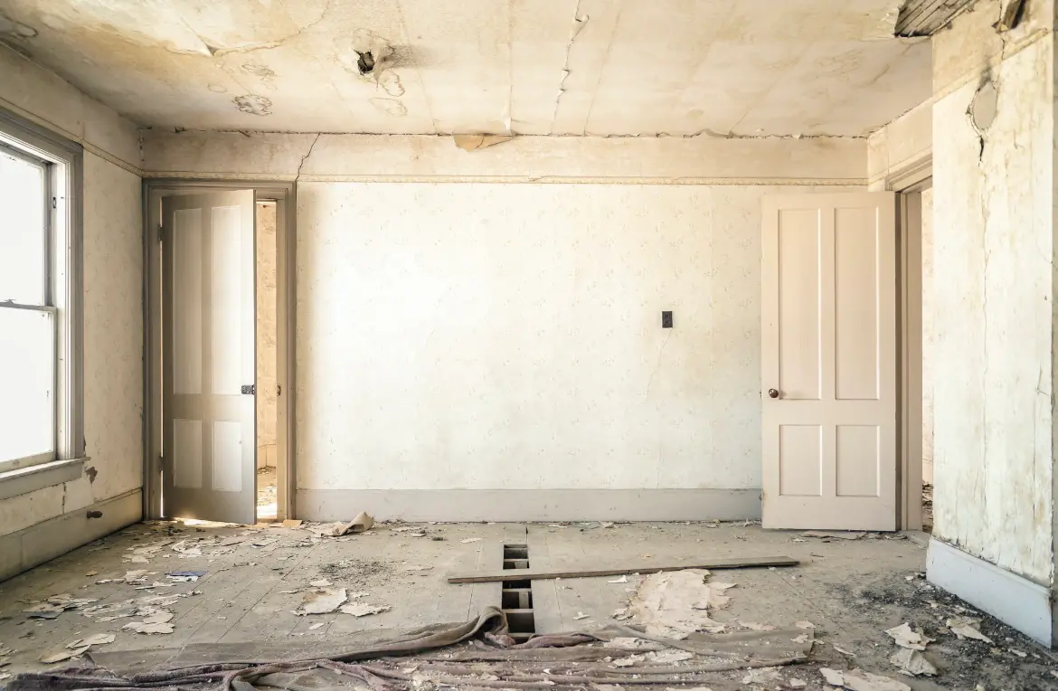 Waste disposal crew managing a cleanout project in Mount Pocono